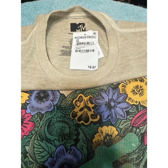 MTV 2024 Floral Tee 100% Cotton Beige Women's Small - Picture 7 of 12